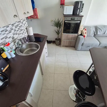 Beachside In Calahonda