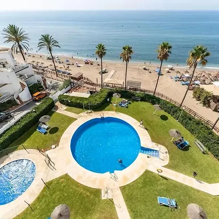 Beachside In Calahonda