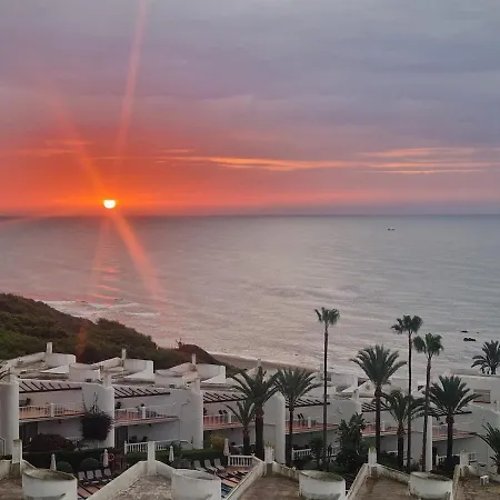 Beachside In Calahonda Apartman Marbella