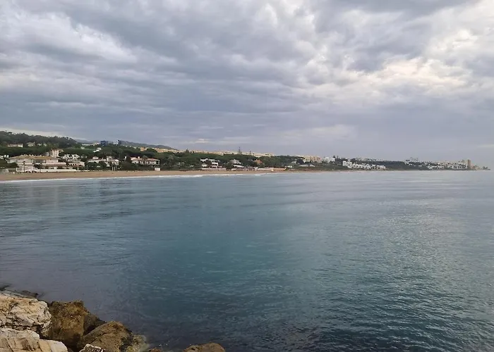 Beachside In Calahonda Apartament