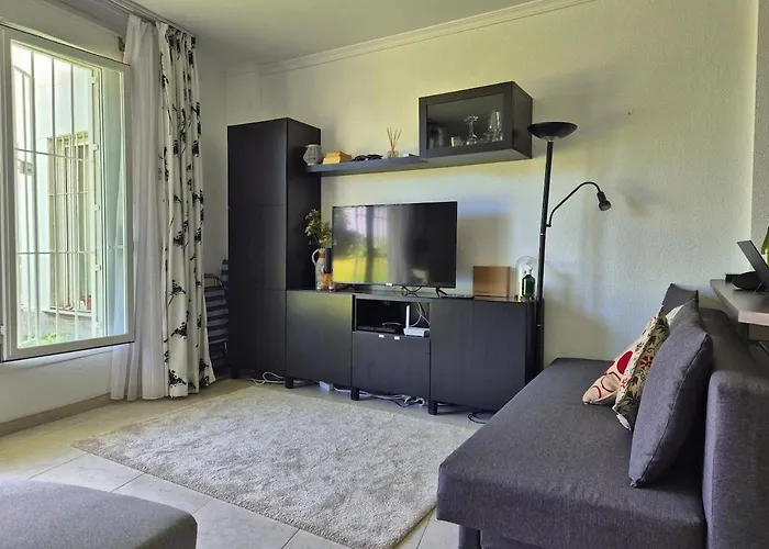 Beachside In Calahonda Apartament *