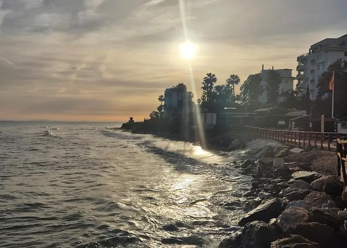 Beachside In Calahonda Apartment Marbella