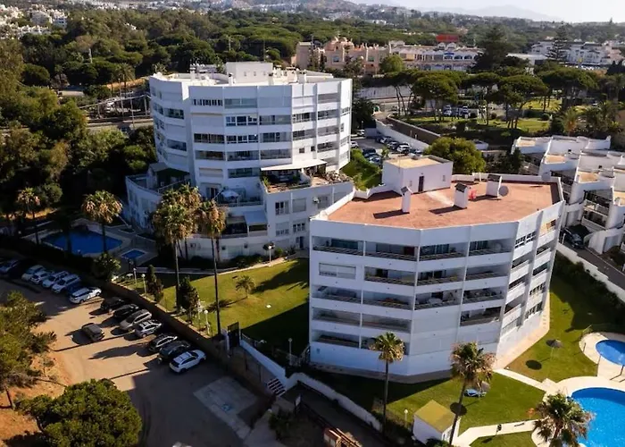 Apartment Beachside In Calahonda Marbella